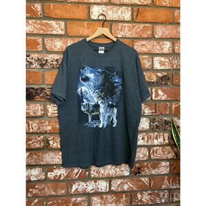 Blue wolf tee
